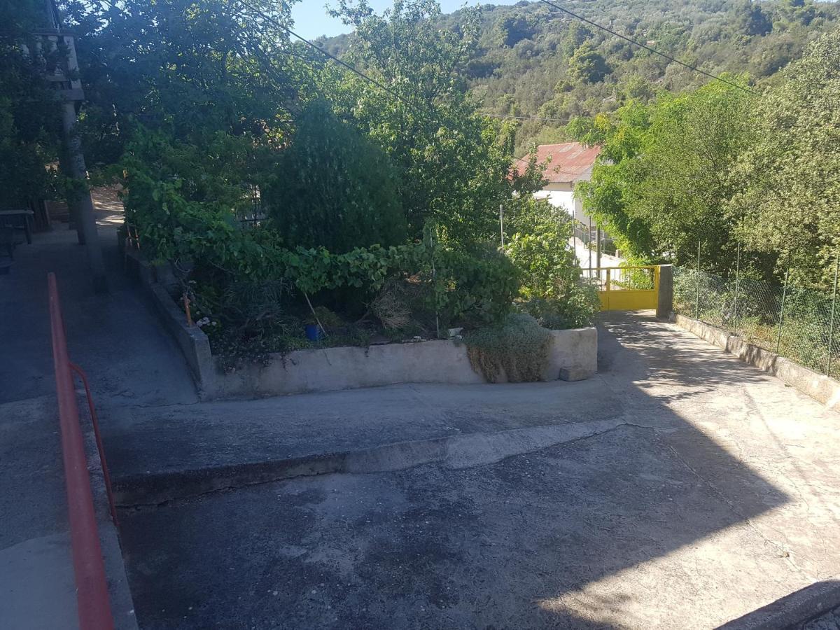 Extra Spacious Seaview Apartments Close To The Beach, With Large Terraces And Free Wi-Fi & Ac & Bbq & Parking Space Sali Eksteriør bilde